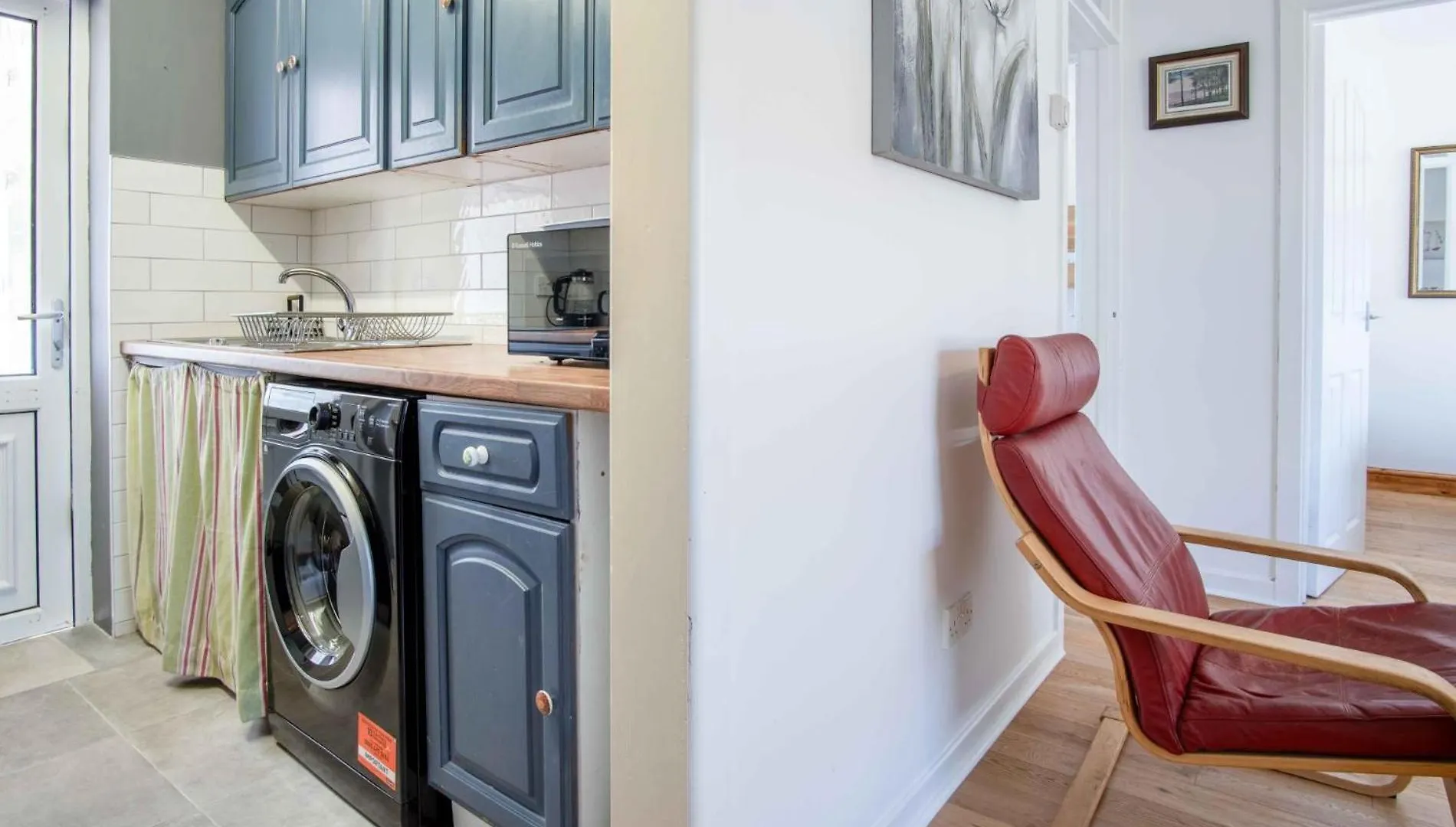 Cosy Cottage - 2 Bedroom Cottage - Mumbles Swansea 0*,